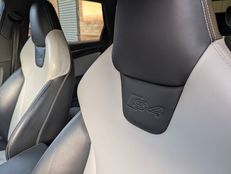 Audi 3.0 TFSI V6 Estate 5dr Petrol S Tronic quattro Euro 5 (s/s) (333 ps)