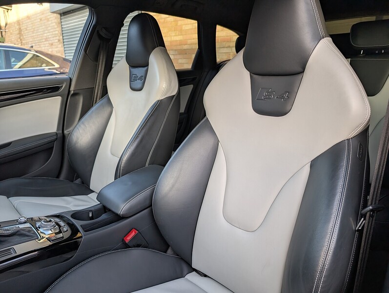 Audi 3.0 TFSI V6 Estate 5dr Petrol S Tronic quattro Euro 5 (s/s) (333 ps)