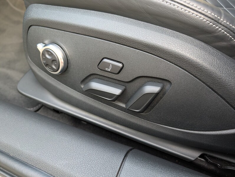 Audi 3.0 TFSI V6 Estate 5dr Petrol Tiptronic quattro Euro 6 (s/s) (354 ps)