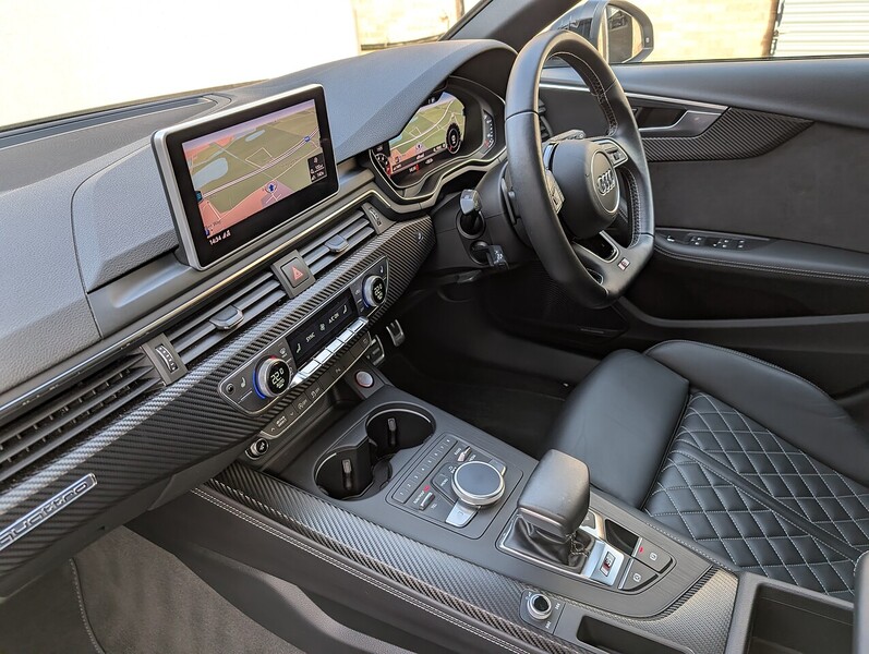 Audi 3.0 TFSI V6 Estate 5dr Petrol Tiptronic quattro Euro 6 (s/s) (354 ps)