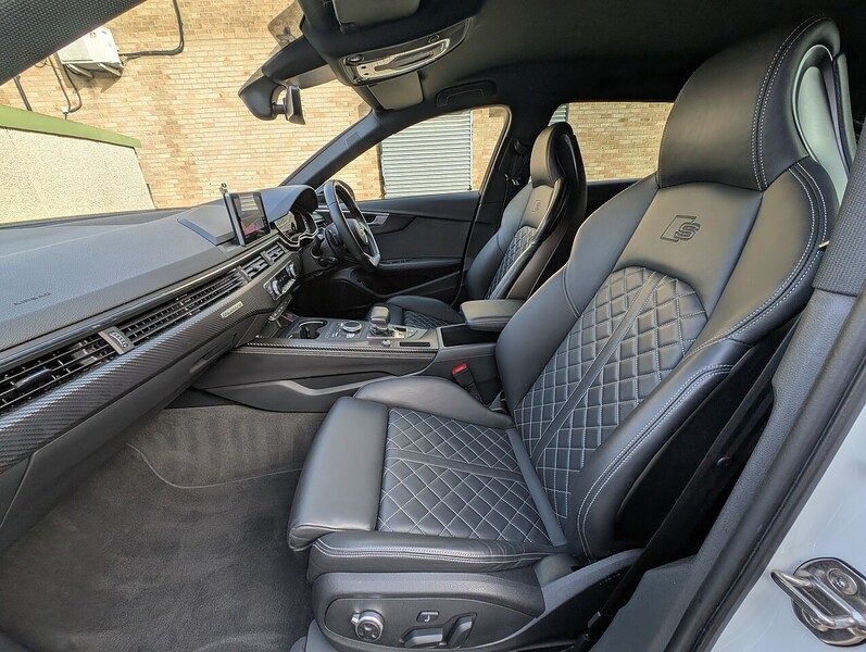 Audi 3.0 TFSI V6 Estate 5dr Petrol Tiptronic quattro Euro 6 (s/s) (354 ps)