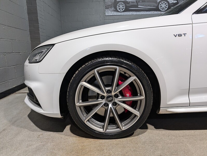 Audi 3.0 TFSI V6 Estate 5dr Petrol Tiptronic quattro Euro 6 (s/s) (354 ps)