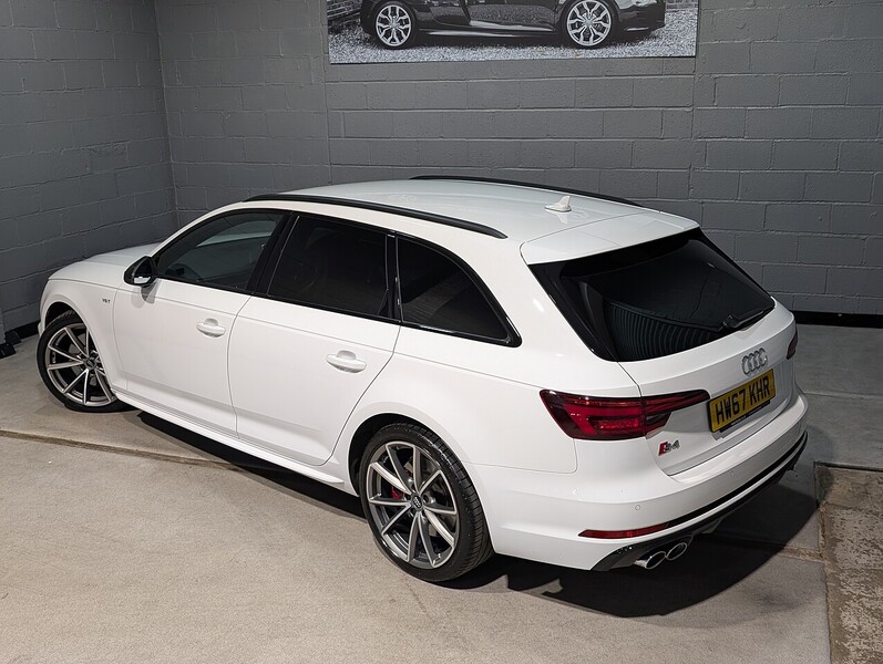 Audi 3.0 TFSI V6 Estate 5dr Petrol Tiptronic quattro Euro 6 (s/s) (354 ps)