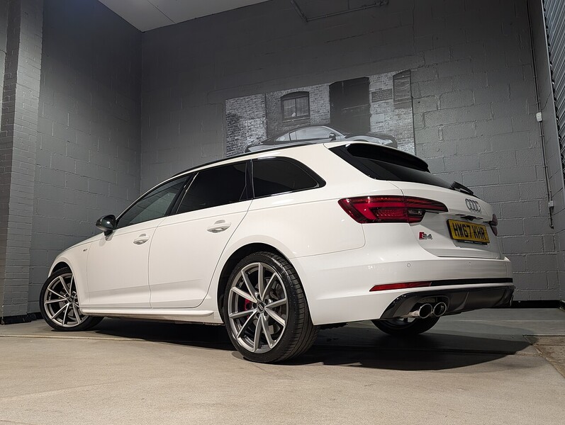 Audi 3.0 TFSI V6 Estate 5dr Petrol Tiptronic quattro Euro 6 (s/s) (354 ps)