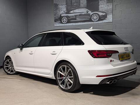 Audi 3.0 TFSI V6 Estate 5dr Petrol Tiptronic quattro Euro 6 (s/s) (354 ps)