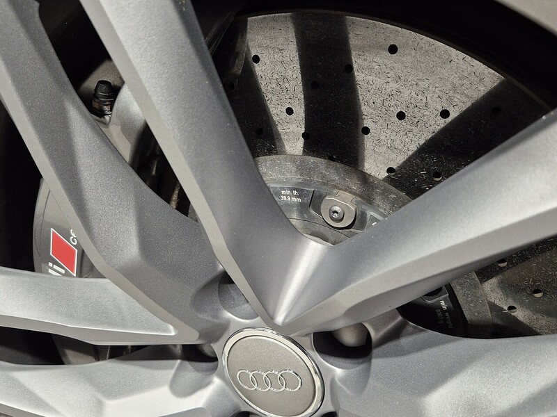 Audi 4.0 TFSI V8 Estate 5dr Petrol Tiptronic quattro Euro 6 (s/s) (560 ps)