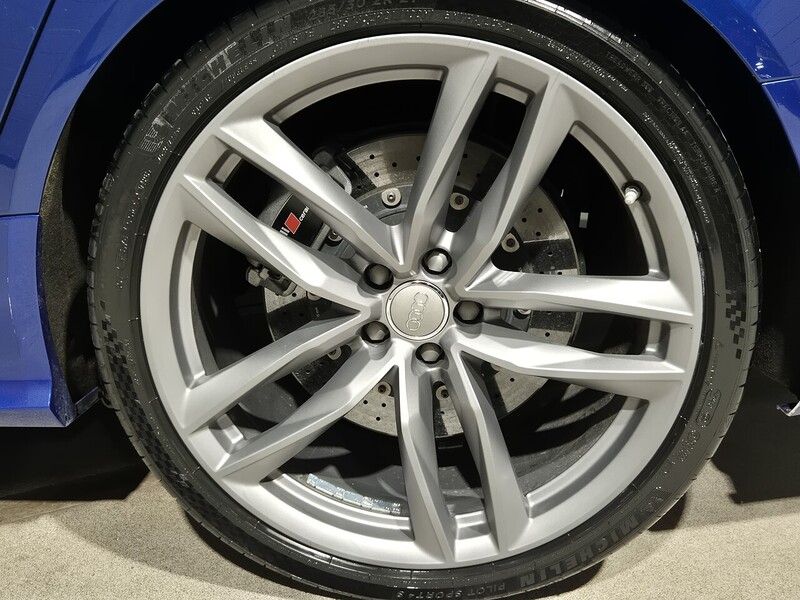 Audi 4.0 TFSI V8 Estate 5dr Petrol Tiptronic quattro Euro 6 (s/s) (560 ps)