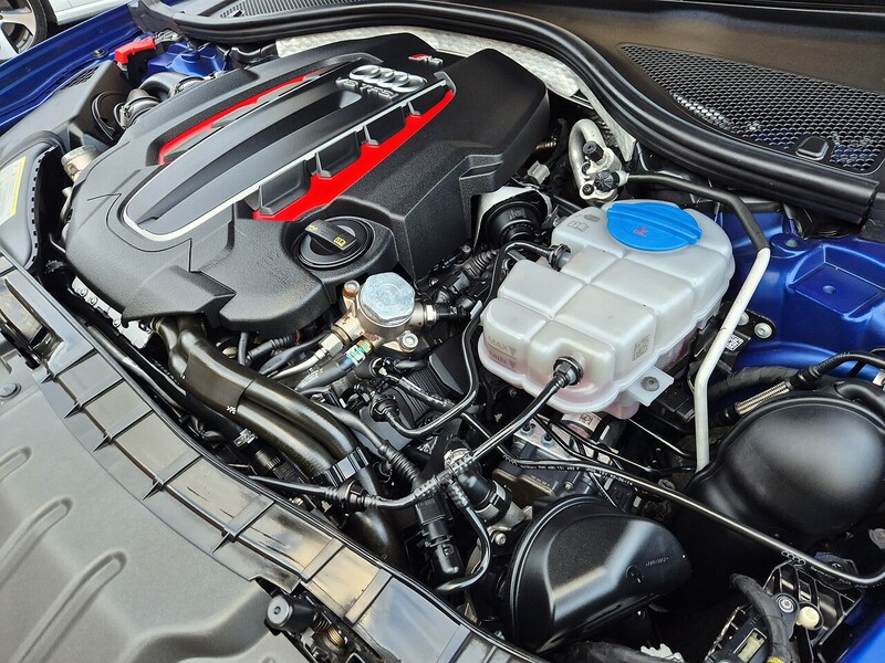 Audi 4.0 TFSI V8 Estate 5dr Petrol Tiptronic quattro Euro 6 (s/s) (560 ps)