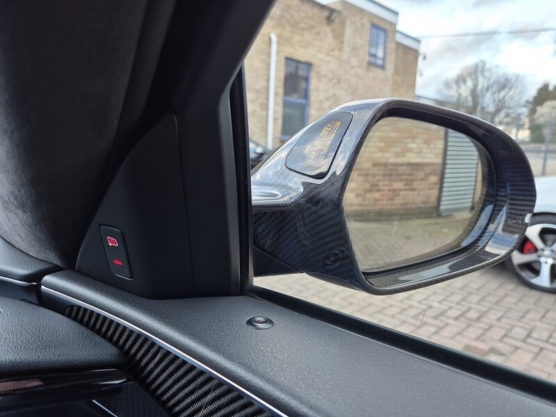 Audi 4.0 TFSI V8 Estate 5dr Petrol Tiptronic quattro Euro 6 (s/s) (560 ps)