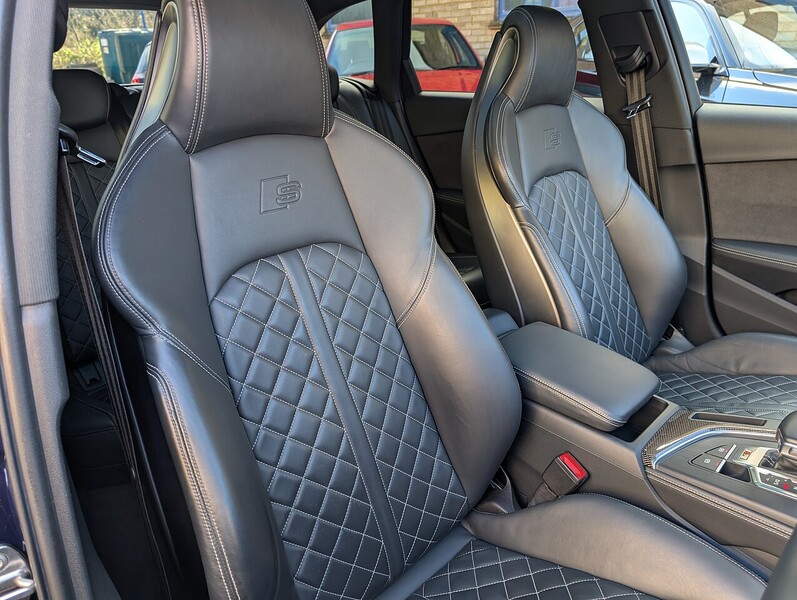 Audi 3.0 TFSI V6 Estate 5dr Petrol Tiptronic quattro Euro 6 (s/s) (354 ps)