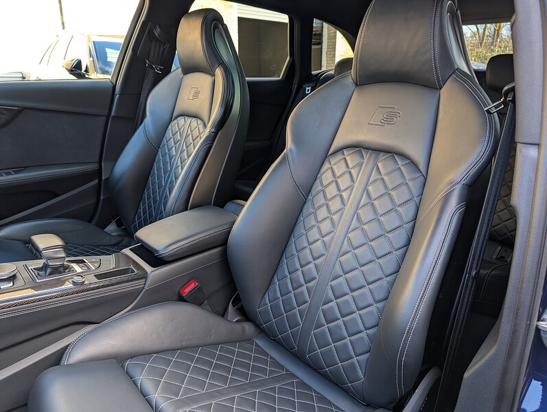 Audi 3.0 TFSI V6 Estate 5dr Petrol Tiptronic quattro Euro 6 (s/s) (354 ps)