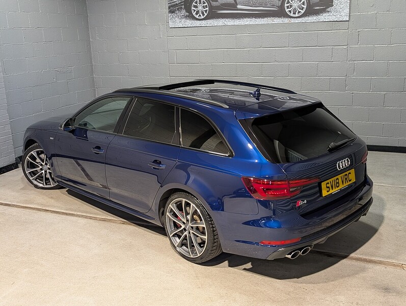Audi 3.0 TFSI V6 Estate 5dr Petrol Tiptronic quattro Euro 6 (s/s) (354 ps)