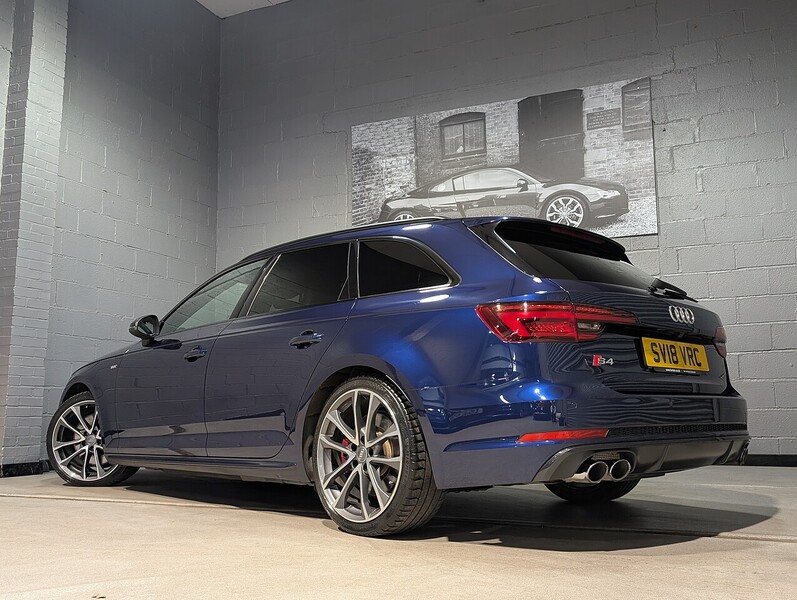 Audi 3.0 TFSI V6 Estate 5dr Petrol Tiptronic quattro Euro 6 (s/s) (354 ps)