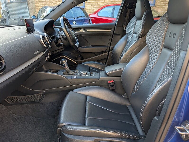 Audi 2.0 TFSI Sportback 5dr Petrol S Tronic quattro Euro 6 (s/s) (Nav) (300 ps)