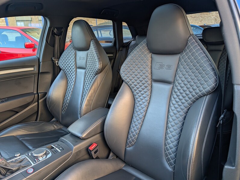 Audi 2.0 TFSI Sportback 5dr Petrol S Tronic quattro Euro 6 (s/s) (Nav) (300 ps)