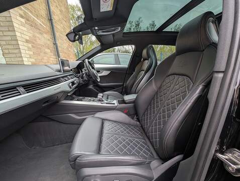 Audi 3.0 TFSI V6 Estate 5dr Petrol Tiptronic quattro Euro 6 (s/s) (354 ps)