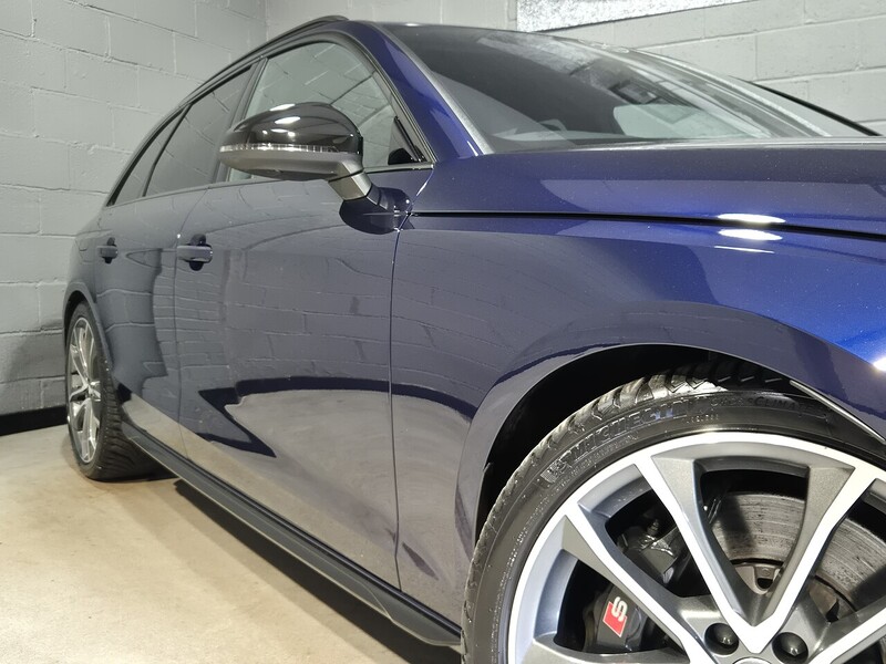 Audi 3.0 TDI V6 Estate 5dr Diesel Tiptronic quattro Euro 6 (s/s) (347 ps)