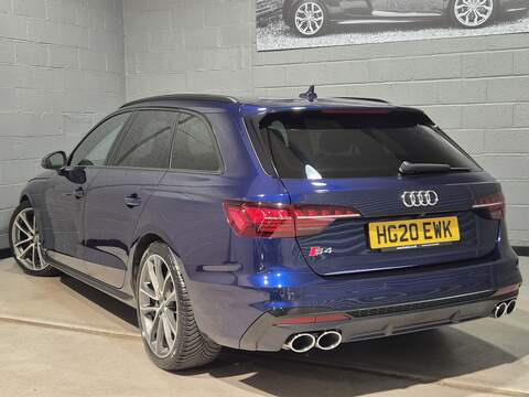 Audi 3.0 TDI V6 Estate 5dr Diesel Tiptronic quattro Euro 6 (s/s) (347 ps)