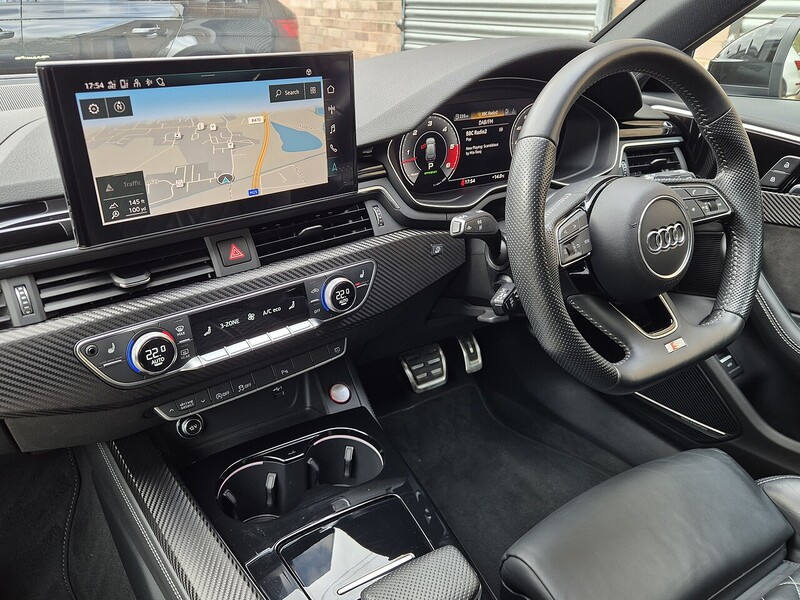 Audi 3.0 TDI V6 Estate 5dr Diesel Tiptronic quattro Euro 6 (s/s) (347 ps)