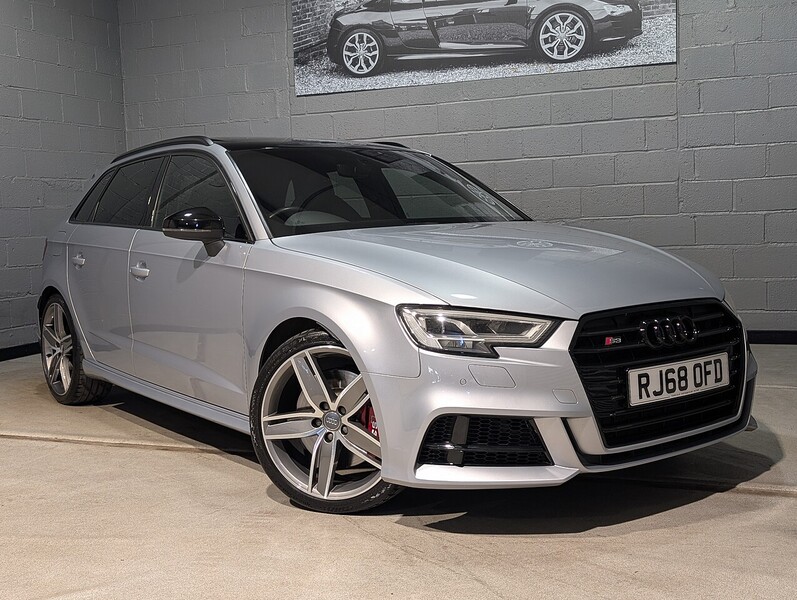 Audi 2.0 TFSI Black Edition Sportback 5dr Petrol S Tronic quattro Euro 6 (s/s) (300 ps)