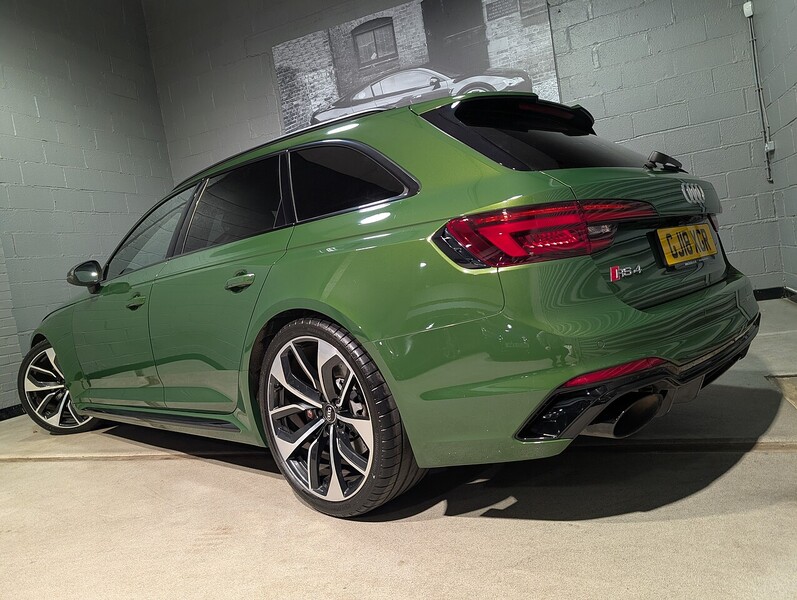 Audi 2.9 TFSI V6 Estate 5dr Petrol Tiptronic quattro Euro 6 (s/s) (450 ps)