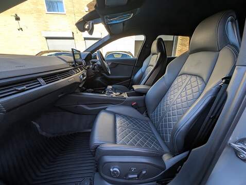 Audi 3.0 TDI V6 Estate 5dr Diesel Tiptronic quattro Euro 6 (s/s) (347 ps)