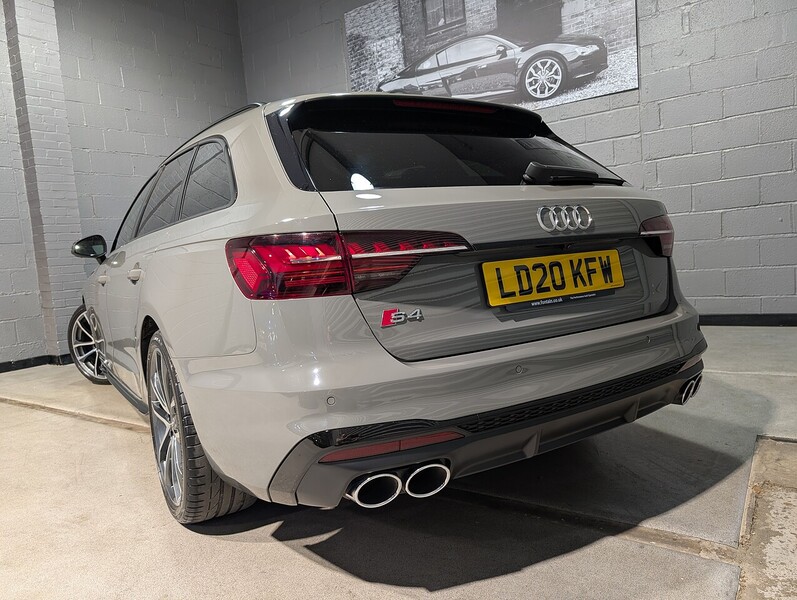 Audi 3.0 TDI V6 Estate 5dr Diesel Tiptronic quattro Euro 6 (s/s) (347 ps)