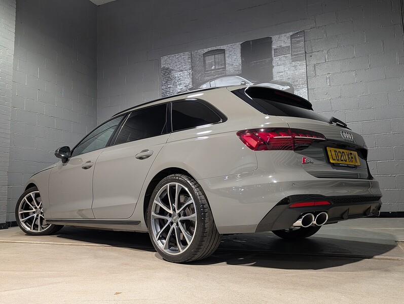 Audi 3.0 TDI V6 Estate 5dr Diesel Tiptronic quattro Euro 6 (s/s) (347 ps)