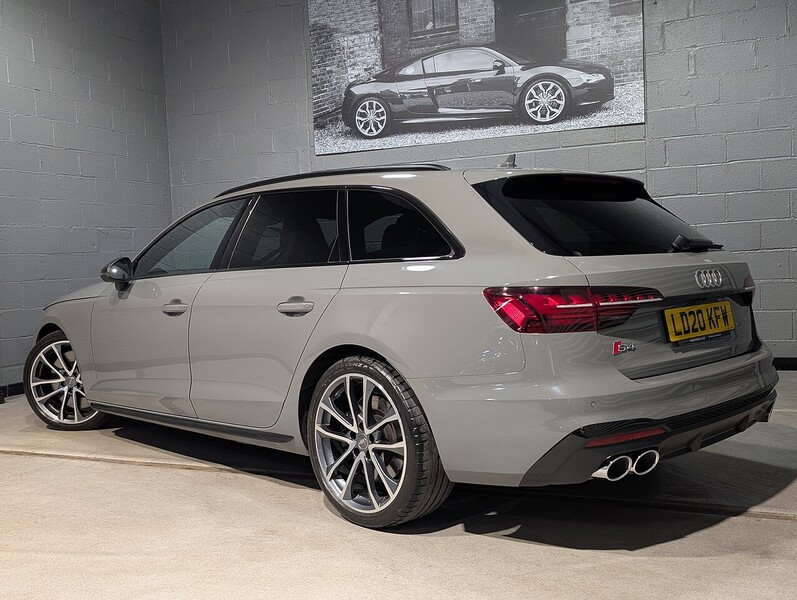 Audi 3.0 TDI V6 Estate 5dr Diesel Tiptronic quattro Euro 6 (s/s) (347 ps)