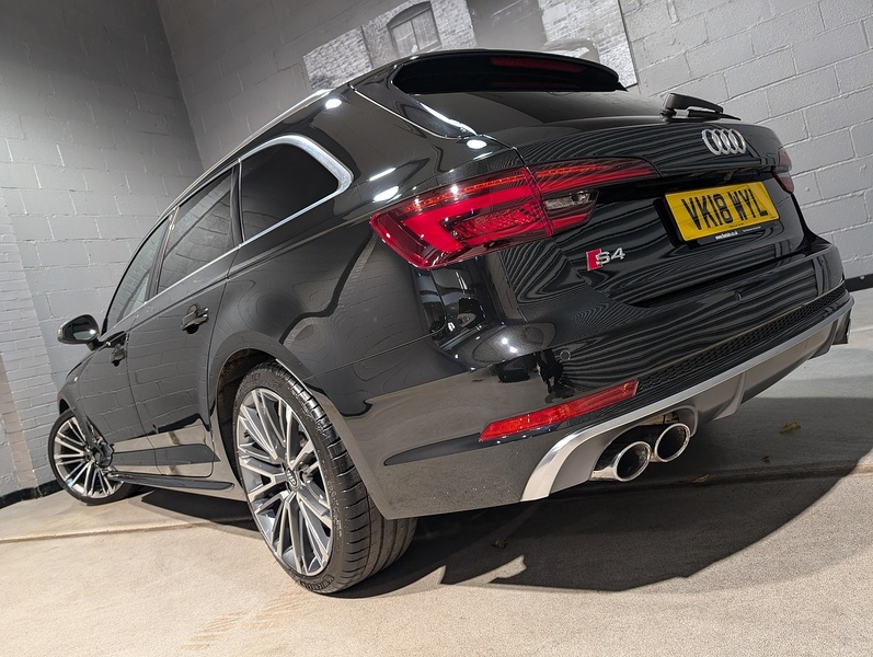 Audi 3.0 TFSI V6 Estate 5dr Petrol Tiptronic quattro Euro 6 (s/s) (354 ps)