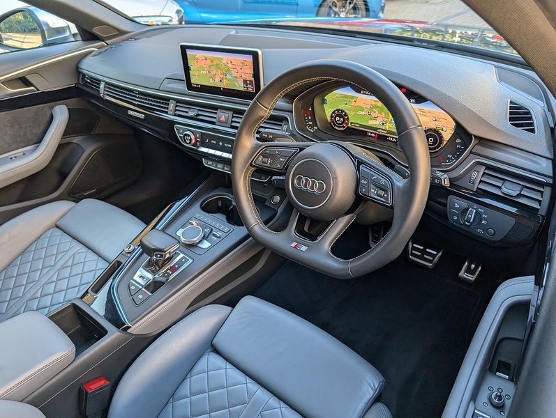 Audi 3.0 TFSI V6 Estate 5dr Petrol Tiptronic quattro Euro 6 (s/s) (354 ps)