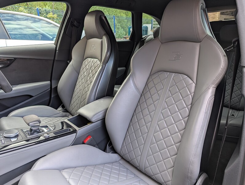 Audi 3.0 TFSI V6 Estate 5dr Petrol Tiptronic quattro Euro 6 (s/s) (354 ps)