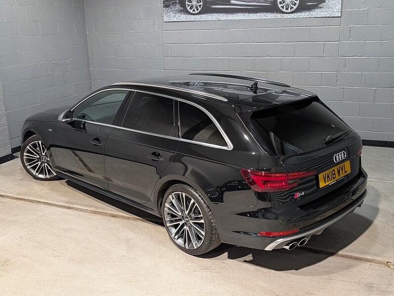 Audi 3.0 TFSI V6 Estate 5dr Petrol Tiptronic quattro Euro 6 (s/s) (354 ps)