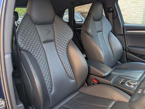 Audi 2.0 TFSI Black Edition Sportback 5dr Petrol S Tronic quattro Euro 6 (s/s) (310 ps)