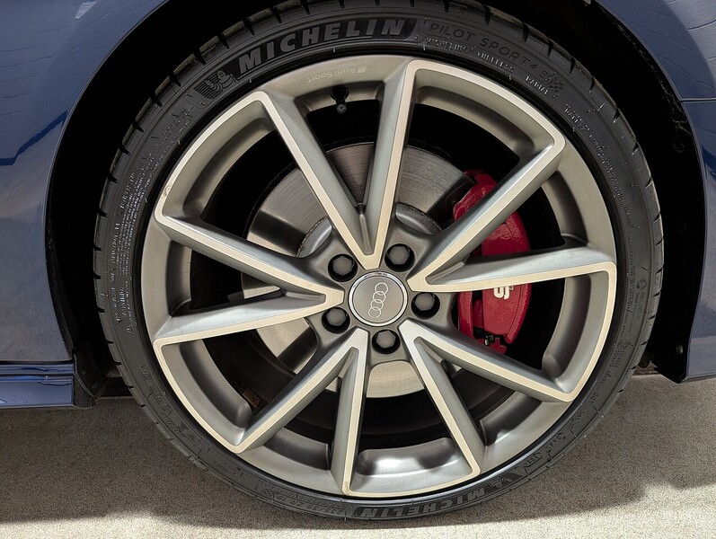 Audi 2.0 TFSI Black Edition Sportback 5dr Petrol S Tronic quattro Euro 6 (s/s) (310 ps)