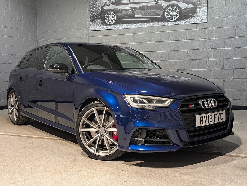 Audi 2.0 TFSI Black Edition Sportback 5dr Petrol S Tronic quattro Euro 6 (s/s) (310 ps)