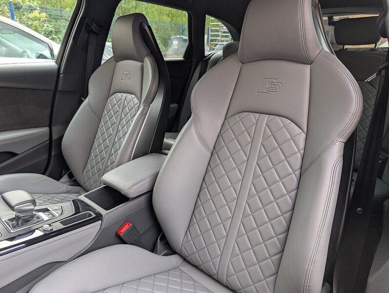 Audi 3.0 TFSI V6 Estate 5dr Petrol Tiptronic quattro Euro 6 (s/s) (354 ps)