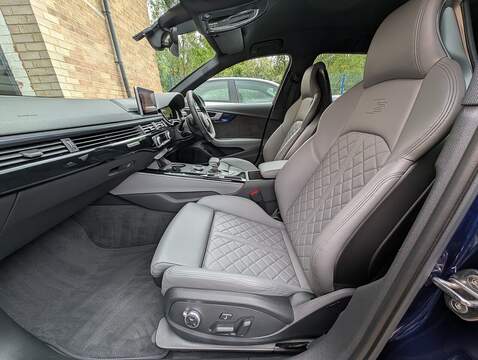 Audi 3.0 TFSI V6 Estate 5dr Petrol Tiptronic quattro Euro 6 (s/s) (354 ps)