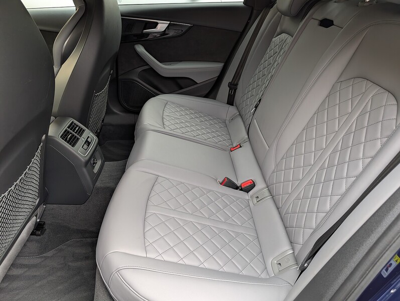 Audi 3.0 TFSI V6 Estate 5dr Petrol Tiptronic quattro Euro 6 (s/s) (354 ps)