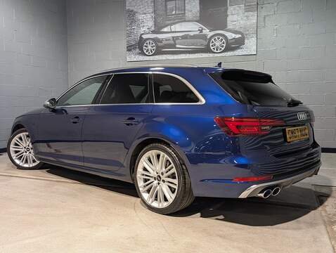 Audi 3.0 TFSI V6 Estate 5dr Petrol Tiptronic quattro Euro 6 (s/s) (354 ps)