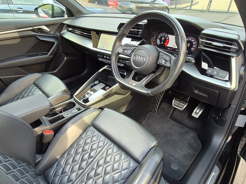 Audi 2.0 TFSI Sportback 5dr Petrol S Tronic quattro Euro 6 (s/s) (310 ps)