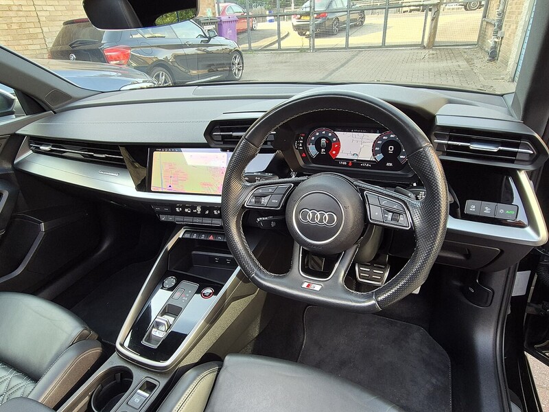 Audi 2.0 TFSI Sportback 5dr Petrol S Tronic quattro Euro 6 (s/s) (310 ps)