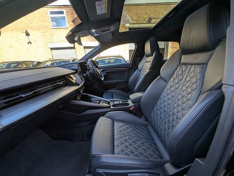 Audi 2.0 TFSI Sportback 5dr Petrol S Tronic quattro Euro 6 (s/s) (310 ps)
