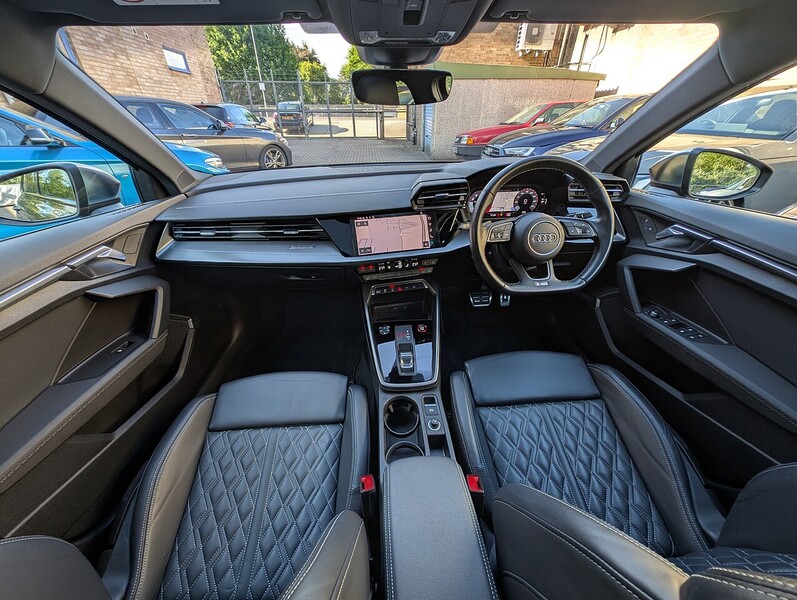 Audi 2.0 TFSI Sportback 5dr Petrol S Tronic quattro Euro 6 (s/s) (310 ps)