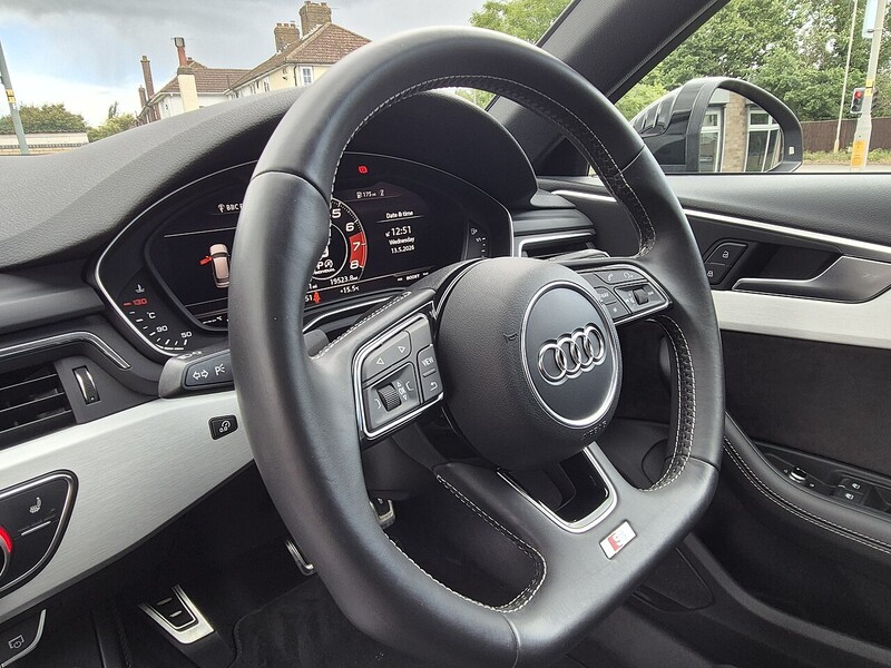 Audi 3.0 TFSI V6 Estate 5dr Petrol Tiptronic quattro Euro 6 (s/s) (354 ps)