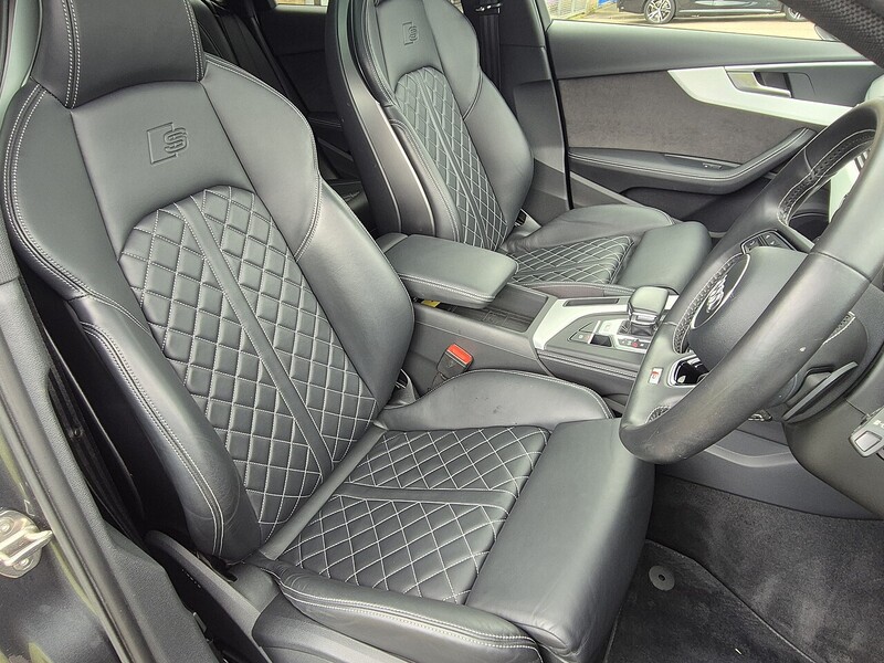 Audi 3.0 TFSI V6 Estate 5dr Petrol Tiptronic quattro Euro 6 (s/s) (354 ps)