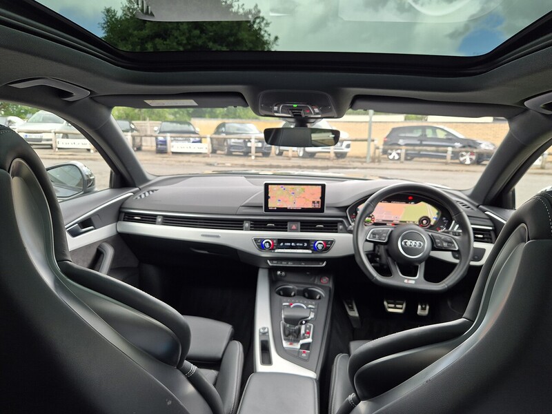 Audi 3.0 TFSI V6 Estate 5dr Petrol Tiptronic quattro Euro 6 (s/s) (354 ps)