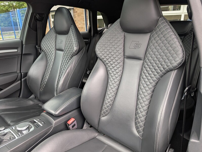 Audi 2.0 TFSI Black Edition Sportback 5dr Petrol S Tronic quattro Euro 6 (s/s) (310 ps)