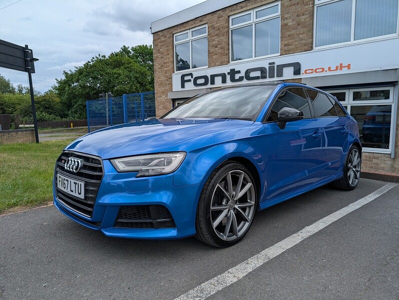 Audi 2.0 TFSI Black Edition Sportback 5dr Petrol S Tronic quattro Euro 6 (s/s) (310 ps)