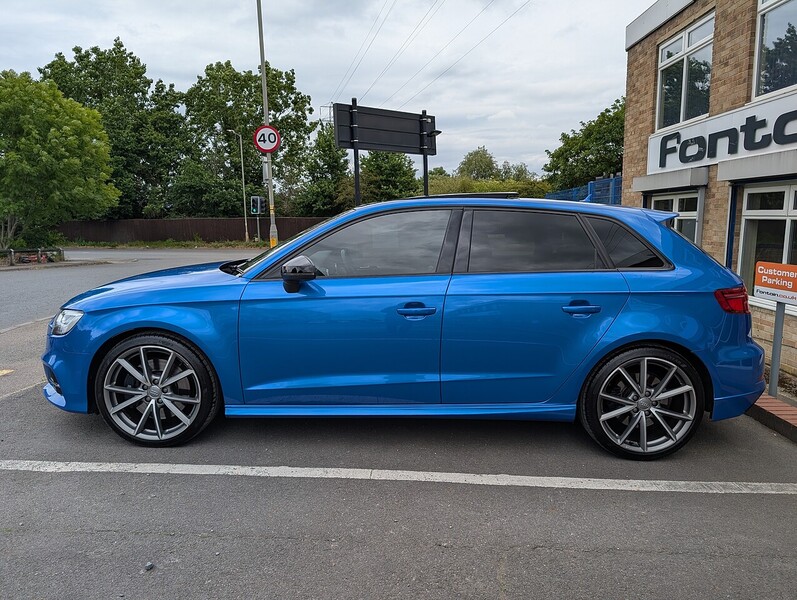 Audi 2.0 TFSI Black Edition Sportback 5dr Petrol S Tronic quattro Euro 6 (s/s) (310 ps)